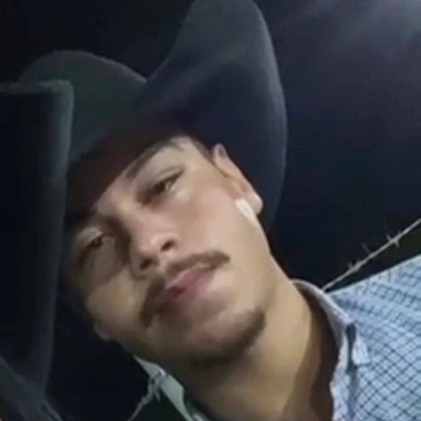 Adrián Fuentes